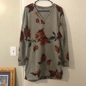 NWOT Oversized Floral Sweatshirt